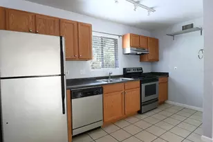 507 NW 39th Rd, Gainesville, FL 32607 - Photo 6