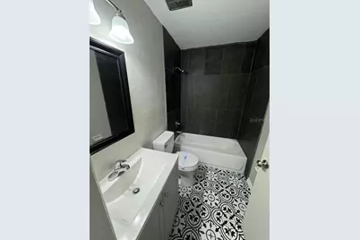 4330 SW 74th Terrace #4, Gainesville, FL 32608 - Photo 6