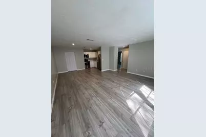 4330 SW 74th Terrace #4, Gainesville, FL 32608 - Photo 2