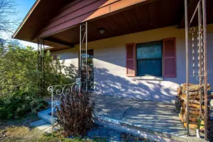 16064 SW County Road 235, Brooker, FL 32622 - Photo 4