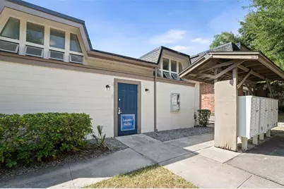 1700 SW 16th Court #D30, Gainesville, FL 32608 - Photo 18