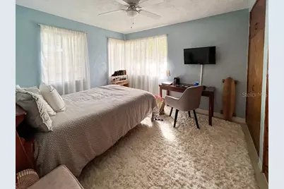 929 NW 22nd Street, Gainesville, FL 32603 - Photo 8