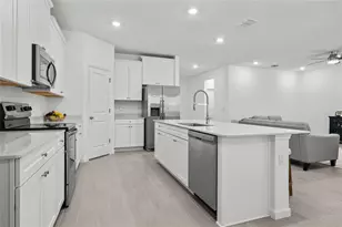 2208 NW 89th Wy, Gainesville, FL 32606 - Photo 10