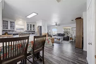 123 Walt Ln, Satsuma, FL 32189 - Photo 8