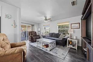 123 Walt Ln, Satsuma, FL 32189 - Photo 18