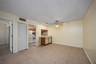 6519 W Newberry #1004, Gainesville, FL 32605 - Photo 12