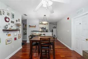 835 SW 9th St, Gainesville, FL 32601 - Photo 10