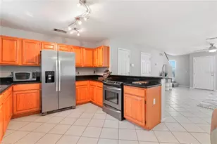 5262 SW 97th Dr, Gainesville, FL 32608 - Photo 12