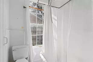 232 NW 4th Ave, Gainesville, FL 32601 - Photo 10