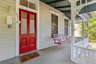 232 NW 4th Ave, Gainesville, FL 32601 - Photo 2