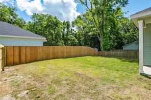 211 SE 9 St, Gainesville, FL 32601 - Photo 14