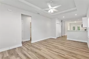 420 NW 1st St, Gainesville, FL 32601 - Photo 12