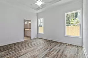 420 NW 1st St, Gainesville, FL 32601 - Photo 6