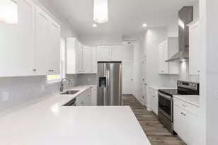 420 NW 1st St, Gainesville, FL 32601 - Photo 4