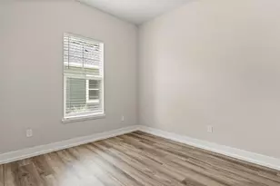 420 NW 1st St, Gainesville, FL 32601 - Photo 18