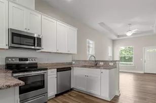 420 NW 1st St, Gainesville, FL 32601 - Photo 14