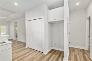 420 NW 1st St, Gainesville, FL 32601 - Photo 24