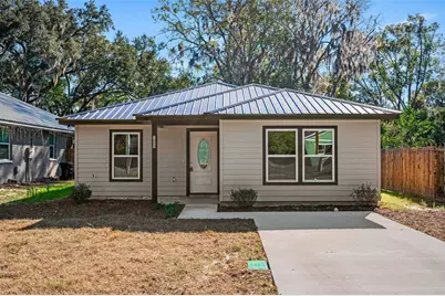 1523 NE 1st Avenue, Gainesville, FL 32641 - Photo 1