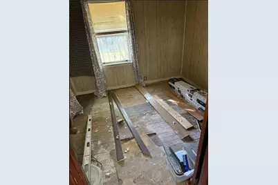 708 NW 6th Avenue, Gainesville, FL 32601 - Photo 8