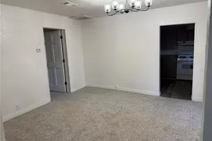 708 NW 6th Ave, Gainesville, FL 32601 - Photo 2