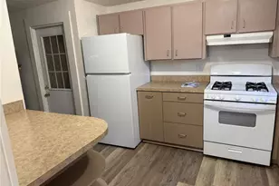 708 NW 6th Ave, Gainesville, FL 32601 - Photo 4