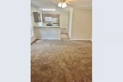 2905 SW Archer Road #T4028, Gainesville, FL 32608 - Photo 4