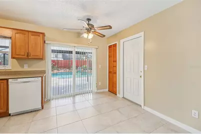 5306 Camrose Court, Orlando, FL 32808 - Photo 12