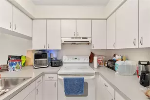 2735 SW 35th Pl, Gainesville, FL 32608 - Photo 20