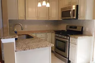 118 NW 35th Ter, Gainesville, FL 32607 - Photo 10