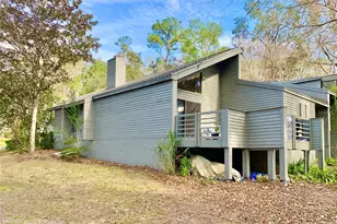 1658 NW 22nd Cir, Gainesville, FL 32605 - Photo 2