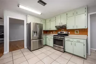 1301 NW 91 Terrace, Gainesville, FL 32606 - Photo 18