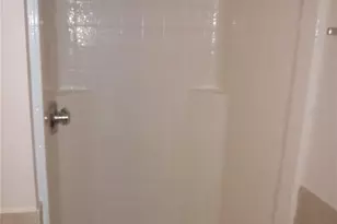 1220 SW 1st Ave, Gainesville, FL 32601 - Photo 14