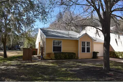 4857 NW 2nd Place #K, Gainesville, FL 32607 - Photo 4