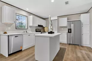 419 Lily Trail, Interlachen, FL 32148 - Photo 6