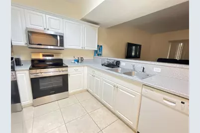 1559 NW 29th Road #5, Gainesville, FL 32605 - Photo 8