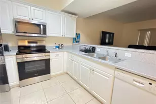 1559 NW 29 Rd, Gainesville, FL 32605 - Photo 8