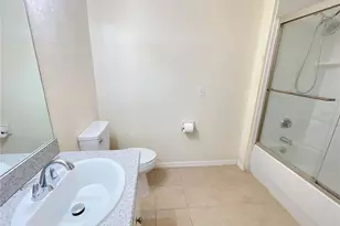 1559 NW 29 Rd, Gainesville, FL 32605 - Photo 20