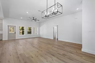 9140 Dorie Dr, Fanning Springs, FL 32693 - Photo 10