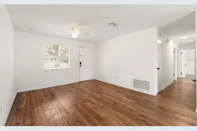 1911 SE 14th Avenue, Gainesville, FL 32641 - Photo 6
