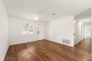 1911 SE 14th Ave, Gainesville, FL 32641 - Photo 6