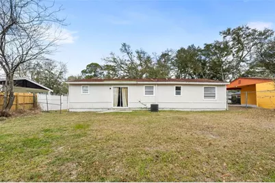 1911 SE 14th Avenue, Gainesville, FL 32641 - Photo 18
