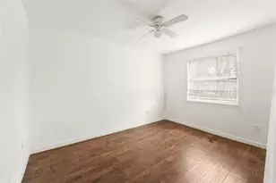 1911 SE 14th Ave, Gainesville, FL 32641 - Photo 14