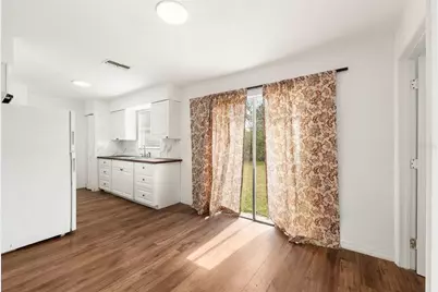 1911 SE 14th Avenue, Gainesville, FL 32641 - Photo 6