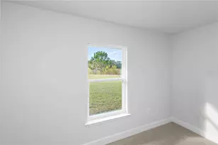 483 SW Bellflower Dr, Lake City, FL 32024 - Photo 6