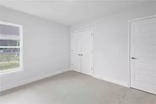 483 SW Bellflower Dr, Lake City, FL 32024 - Photo 6