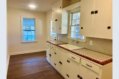 228 NW 4th Avenue, Gainesville, FL 32601 - Photo 8