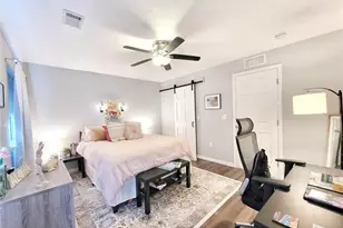 2830 SW 14th Dr, Gainesville, FL 32608 - Photo 12