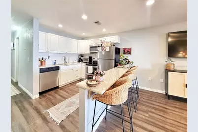 2830 SW 14th Drive, Gainesville, FL 32608 - Photo 6