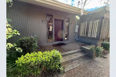 21 SW 23rd Terrace, Gainesville, FL 32607 - Photo 2