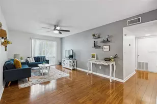 1700 SW 16th Ct, Gainesville, FL 32608 - Photo 6